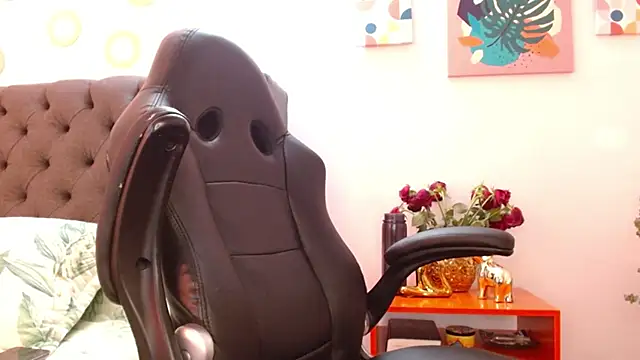 Онлайн чат XXX Valentina-Ferrer