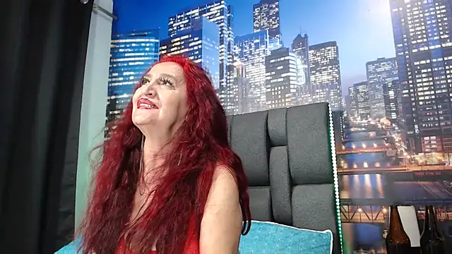 Lucy_mature8 – webcam-show