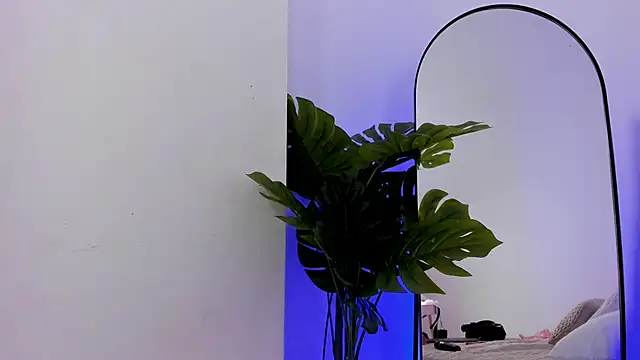 KaliBloom Chat XXX in diretta