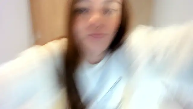 XXX chat uživo modela malucam06