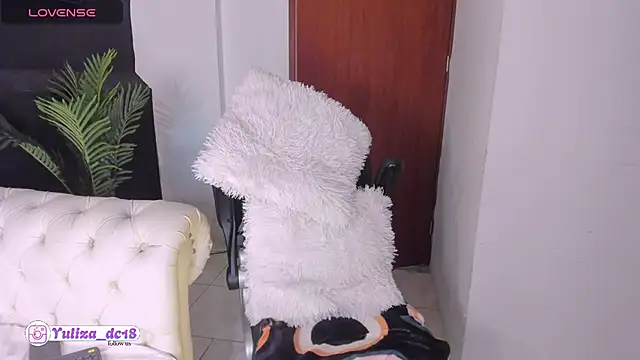 Chat +18 de Luxury_Woman ao vivo