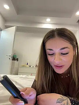 IsabellaEtthan 现场XXX聊天