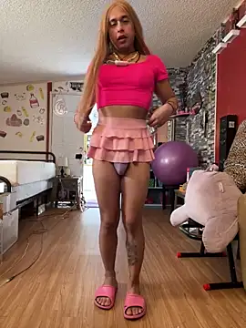 TranSexualJade95 Adlı Modelin Web Kamerası Şovu