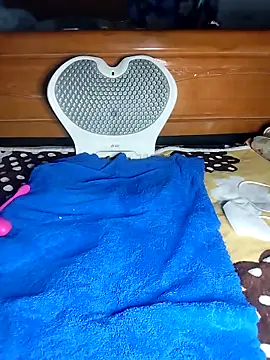 Zu_naa Obrolan Langsung XXX