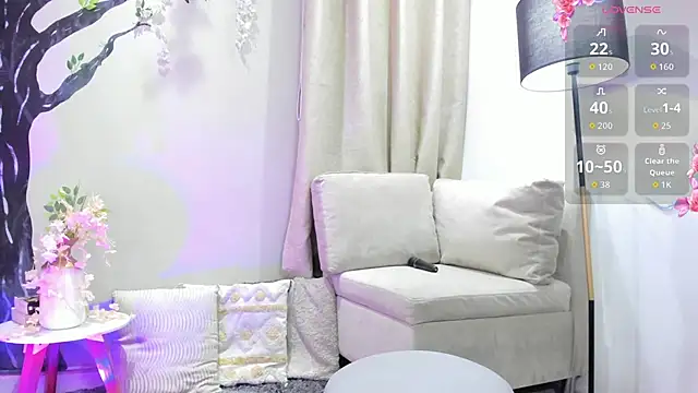 _LaraMom_ Live XXX-chat