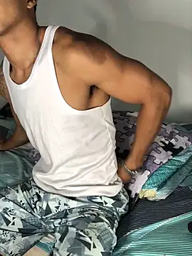 maximo_vega_newv Pertunjukan Webcam