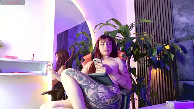 Kitty_nana_: απευθείας συνομιλία ΧΧΧ