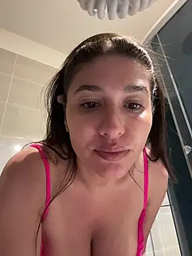 IrisBlues live XXX chat