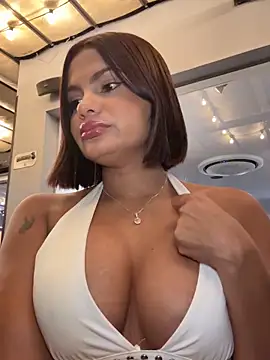 Irina_Velvett 现场XXX聊天