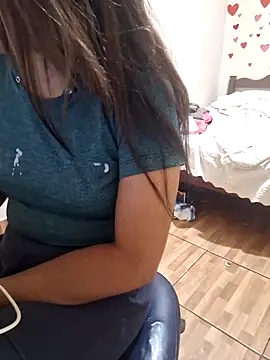 Show de euahotmarii3 na webcam