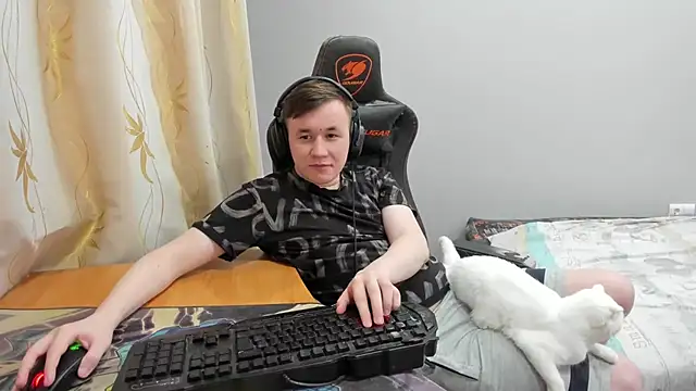 Show modela iliaskrislove na web-kameri