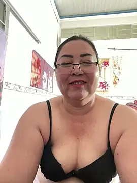 Alinat_ Pertunjukan Webcam