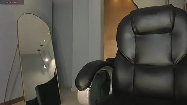 JuanitaClay – Naživo XXX chat