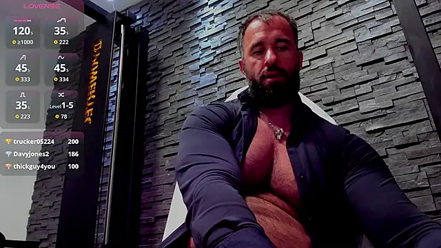 แชท XXX สดของ David_Big_Daddy