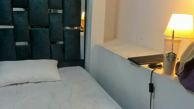 Živý XXX chat Alaia2