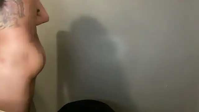 Chat XXX ao vivo de ZeusDelicious