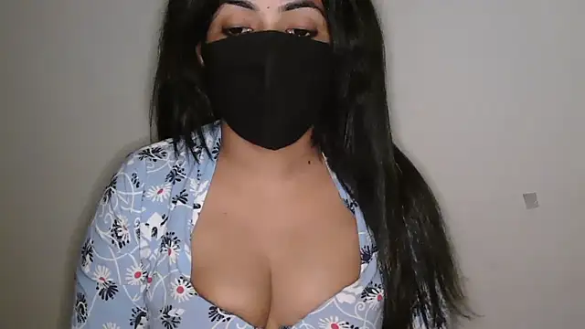 Chat XXX ao vivo de Reddy_Trisha