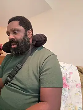 KOdaLion: διαδικτυακό σόου στην κάμερα