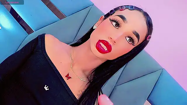 Show modela sexyjessicamistres na web-kameri