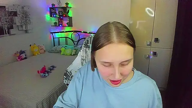 CrazyBitchInLace: онлайн-секс-чат