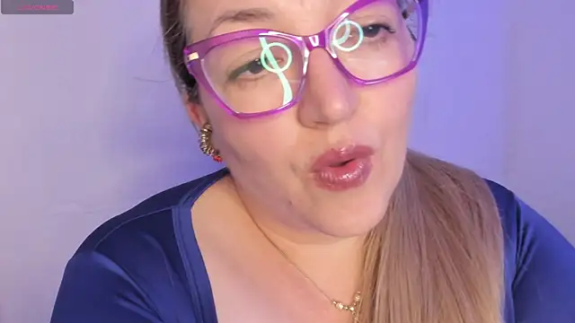 Naty_Mature_ Obrolan Langsung XXX