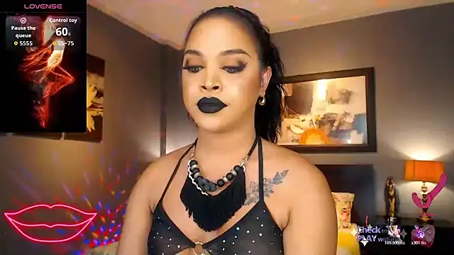 MarryQueen22 élő XXX-chatje