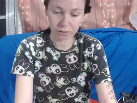 Chat XXX en directo de Venusluxodomme