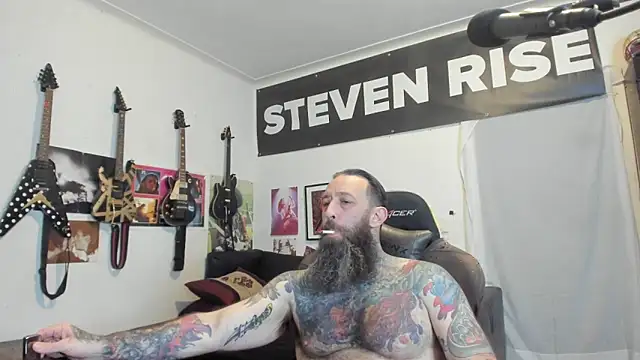 Chat XXX en directo de StevenRiseNYC