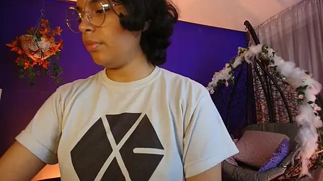 Czat XXX na żywo – Emmapark_