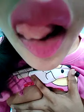 Your_Private_Girl Adlı Modelin Canlı XXX Sohbeti