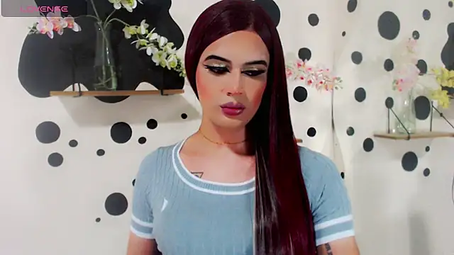 BigCock_ivana Adlı Modelin Canlı XXX Sohbeti