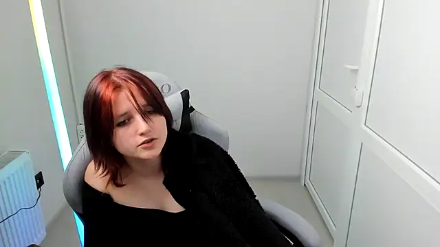 GoldenKiss' Live XXX Chat