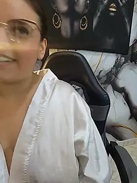 LizzRouse: απευθείας συνομιλία ΧΧΧ