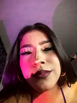 Pertunjukan Kamera Web IsaaSquiirt