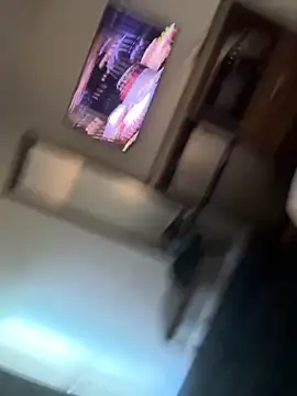 EatMyCake831 Pertunjukan Webcam