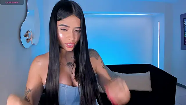 MariaHerrera_ Adlı Modelin Canlı XXX Sohbeti