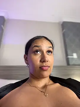 MiilaBlake live XXX chat