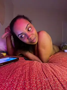 TheRealOshunQueen Adlı Modelin Web Kamerası Şovu