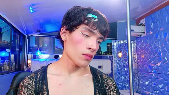 XXX chat uživo modela AlecciaNova