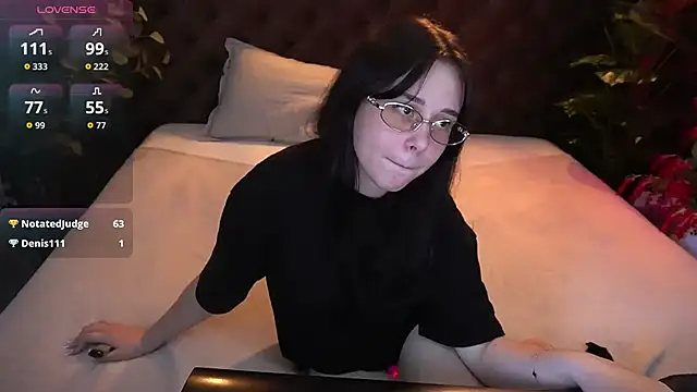 TorrySrar's Live XXX Chat