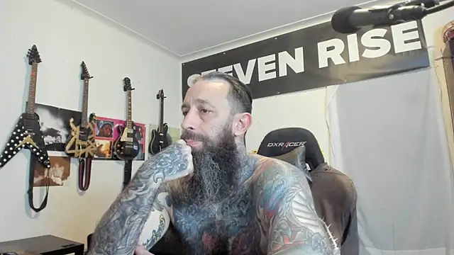 Show modela StevenRiseNYC na web-kameri