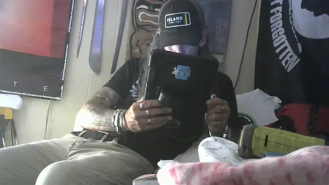 crassanova 即時 XXX 聊天