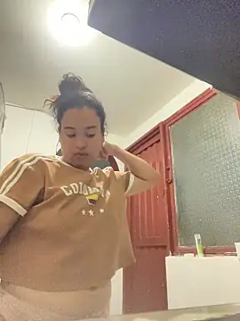 دردشة ema_abby الجنسية المباشرة