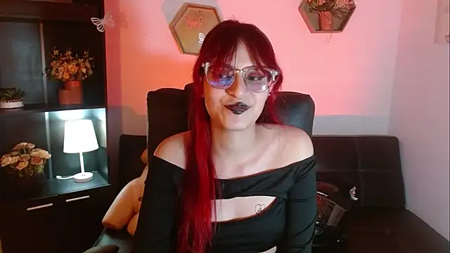 RedMeloddy: онлайн-секс-чат