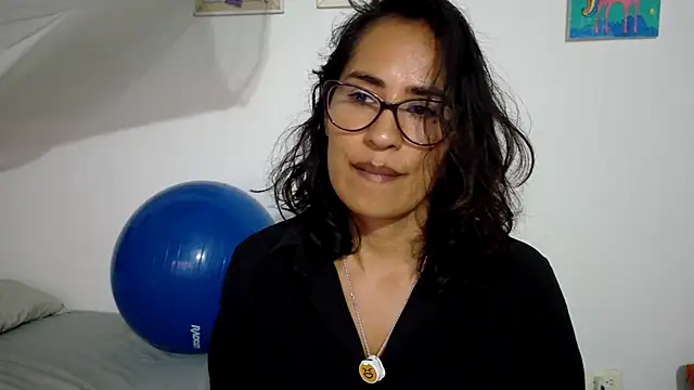 fantasty_nylon Chat XXX in diretta