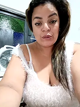 Živý XXX chat Mia-Glow