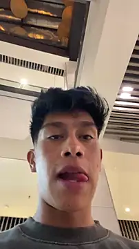 XXX chat uživo modela Jacovo2002