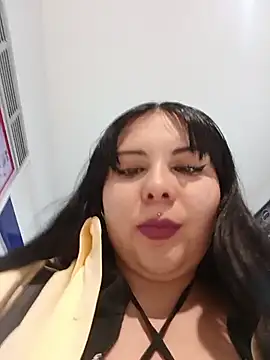 Chatroom XXX en direct de Yulska