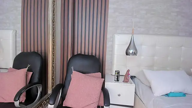 Chat XXX Live EmeelyMuller