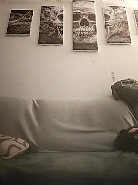 Laura_Ati – Naživo XXX chat